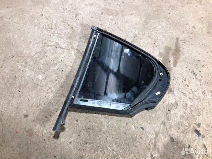 Форточка двери задняя левая Bmw 7 F02 N63B44A 2011