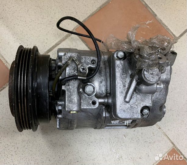 Компрессор кондиционера VW Passat B5+