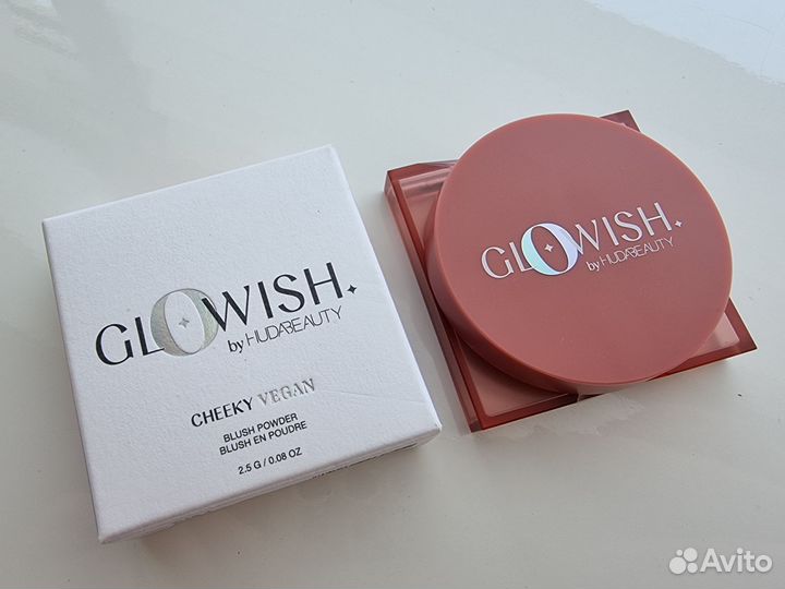 Huda Beauty Cheeky Vegan Healthy Peach