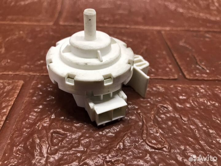 Прессостат для стиральной машиныLeran