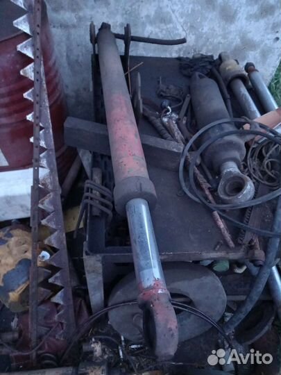 Гидроцилиндры экскаватора юмз