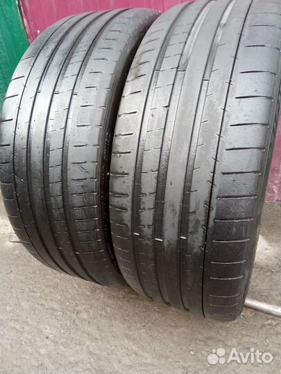 Michelin Pilot Super Sport 235/45 R20 100Y