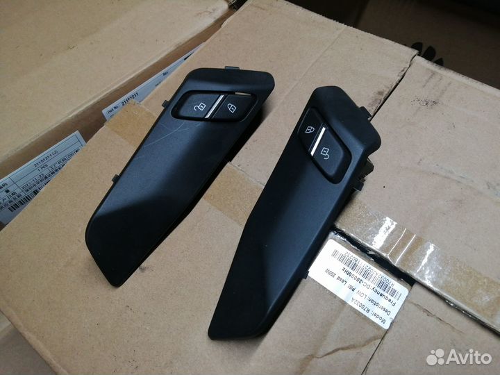 Кнопка центрального замка BMW X4 F26 X3 F25