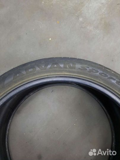 Yokohama Advan Sport V105 305/35 R23