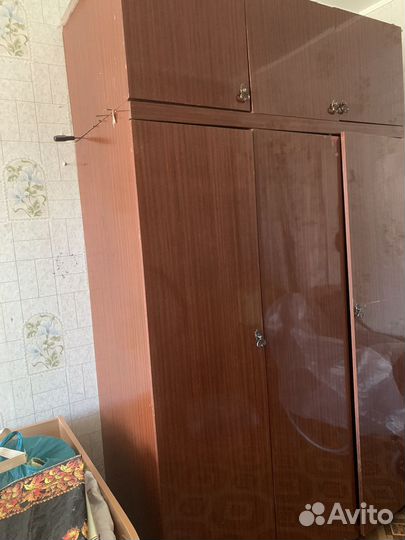 Шкаф для одежды бу