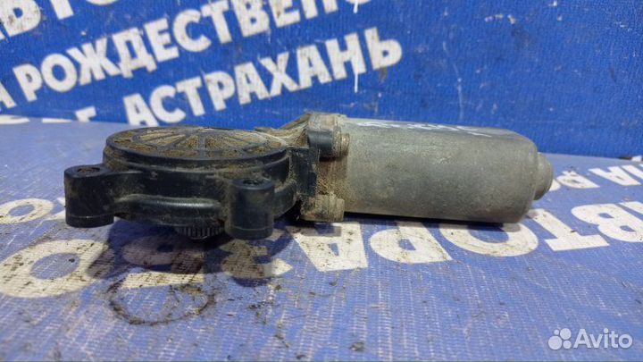 Моторчик стеклоподъемника Ford Focus 1 седан 2003