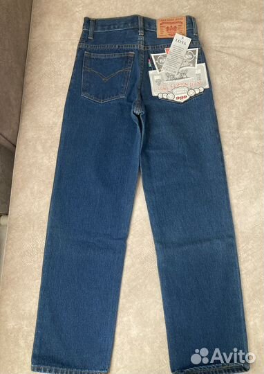 Джинсы для мальчика новые 38 р