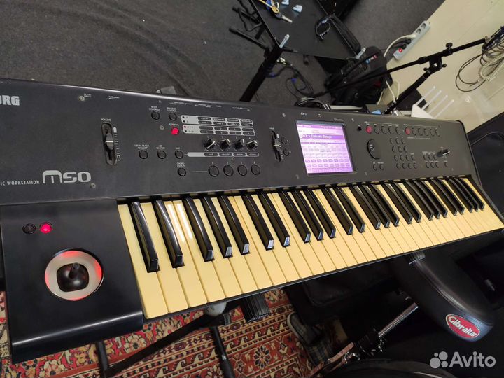 Korg m50