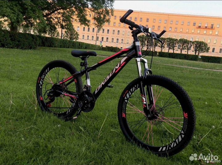 Стильный и функциональный велосипед