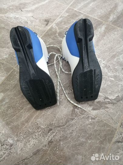 Лыжные ботинки 33 размер