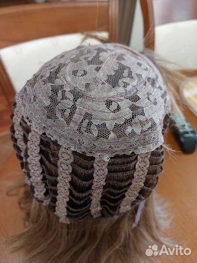 Парик женский