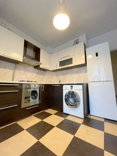 1-к. квартира, 46 м², 7/10 эт.