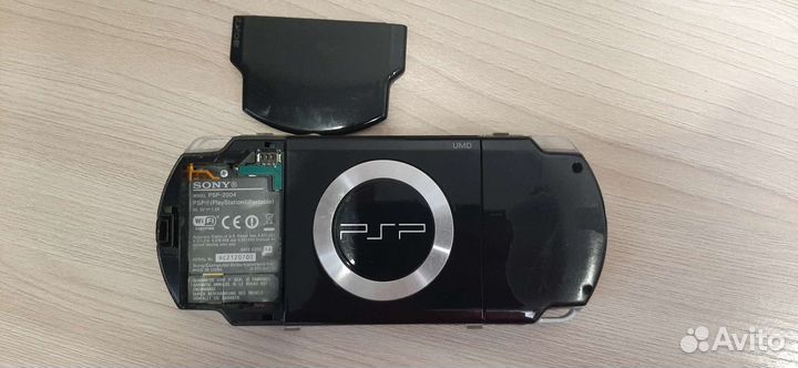 Sony PSP 2004 с чехлом