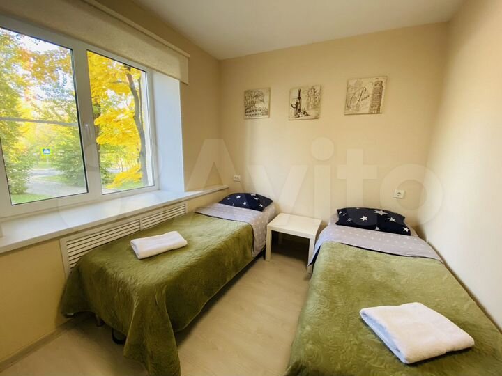 Комната 19 м² в 5-к., 2/5 эт.