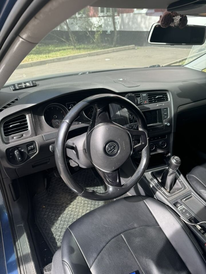 Volkswagen Golf: фото владельца
