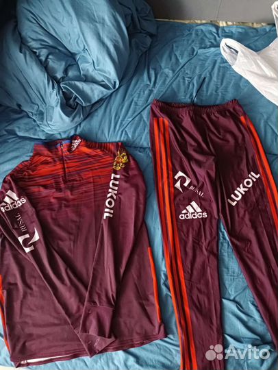 Лыжный гоночный костюм