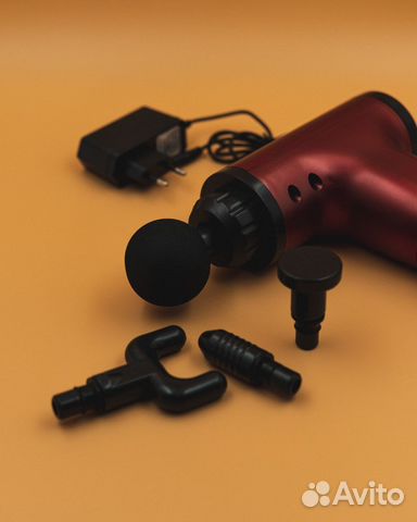 Массажный перкуссионный пистолет