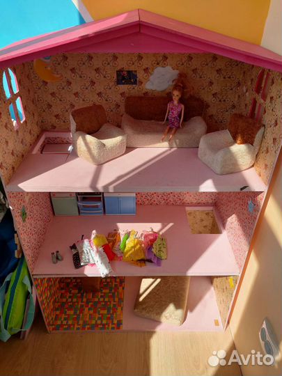 Домик кукольный