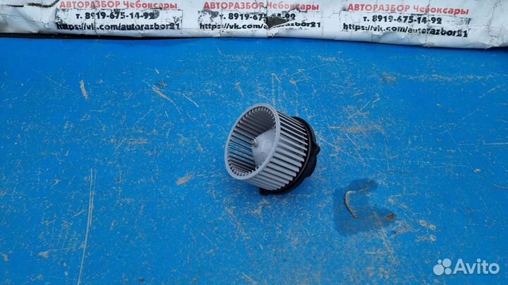 Новый оригинал мотор отопителя Киа спектра