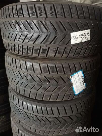 Pirelli Scorpion 245/35 R21
