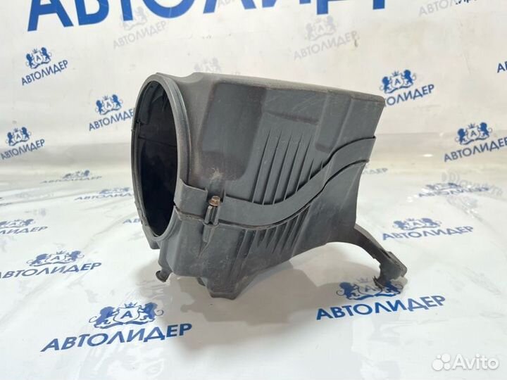 Корпус воздушного фильтра Ford Focus 2 CB4 5дв