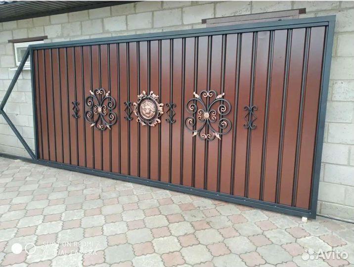 Ворота кованые откатные автоматические