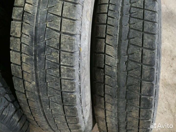 R15 Bridgestone Blizzak Revo GZ 205/70, PCD 5x114.3 DIA 60