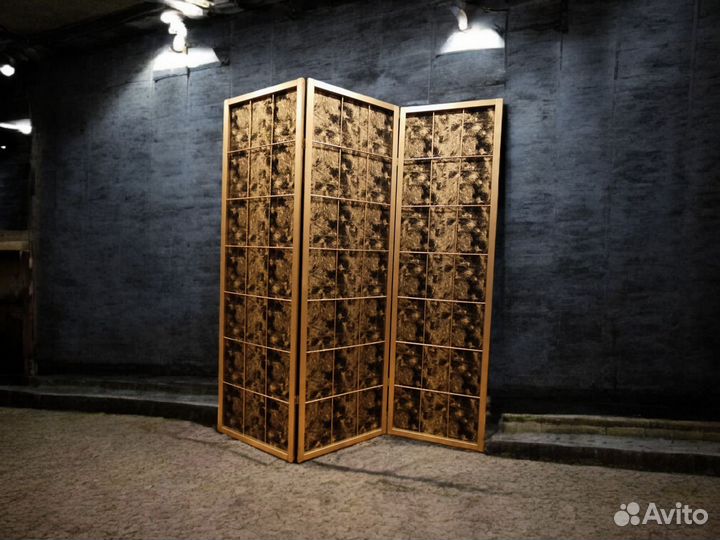 Ширма перегородка золотая паутинка
