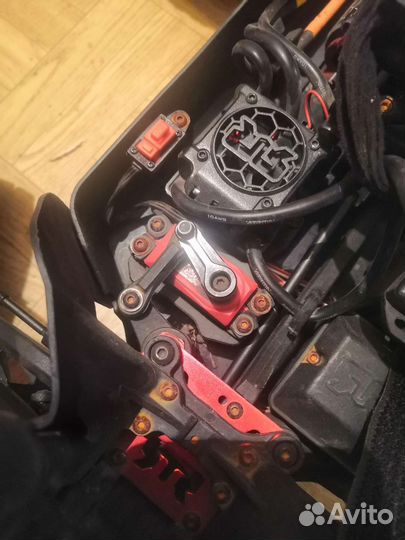 Радиоуправляемая модель 1 8 Arrma notorious 6s