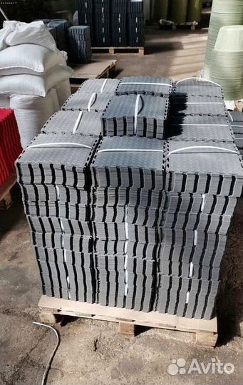 Пвх плитка pacпpoдажа от 10м2323