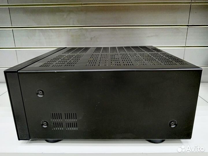 Ресивер Onkyo TX-NR1010