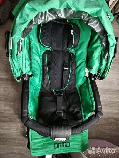 Коляска прогулочная всесезонная