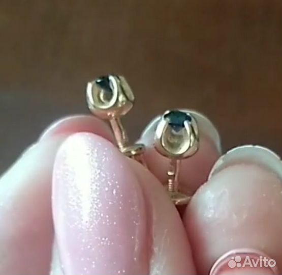 585 серьги нат сапфиры 0,18ct Новые гвоздики пусет