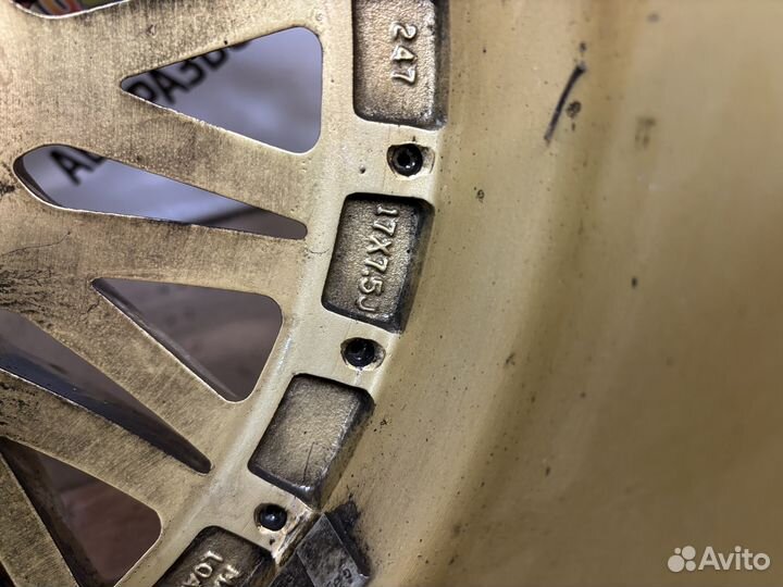 Продам литые диски r17 4/100