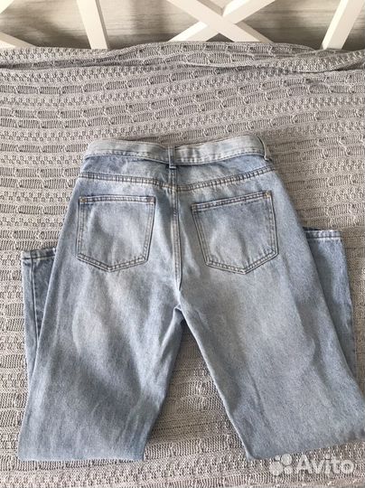 Джинсы укороченные