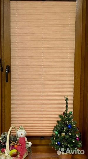 Рулонные шторы / жалюзи