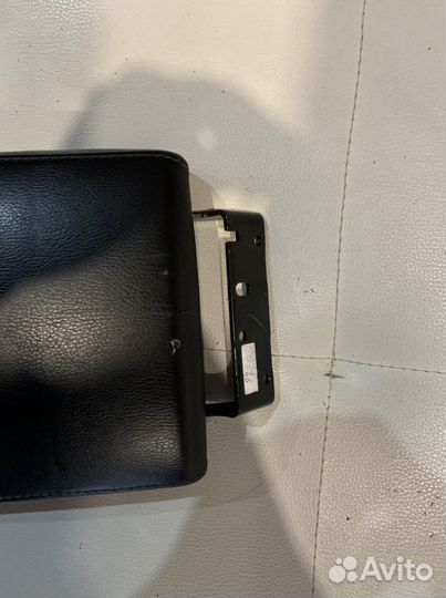 Подлокотник nissan qashqai j11