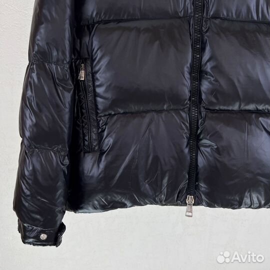 Пуховик Moncler