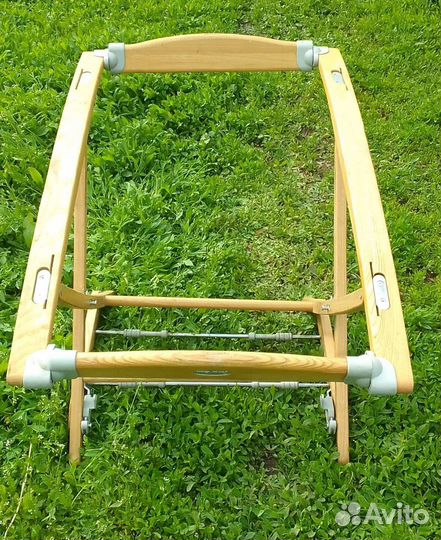 Подставка для люльки