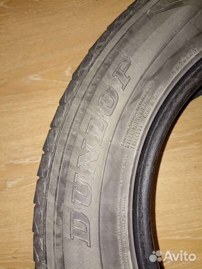 Dunlop Winter Maxx SJ8 215/65 R16 R