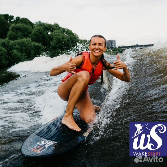 Подарочный сертификат на вейксерф за катером