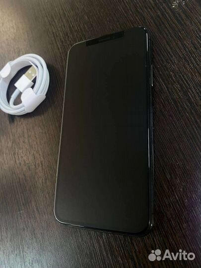 Телефон iPhone Х 64 RU/A