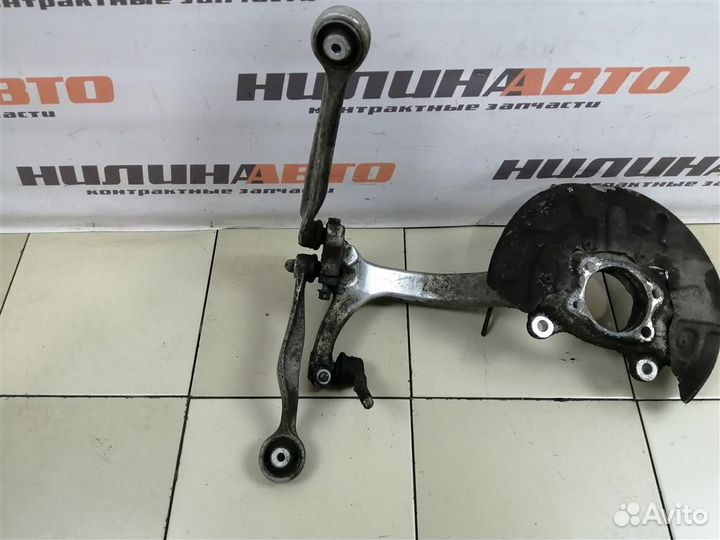 Кулак поворотный правый Ауди А4 Б7 Б6