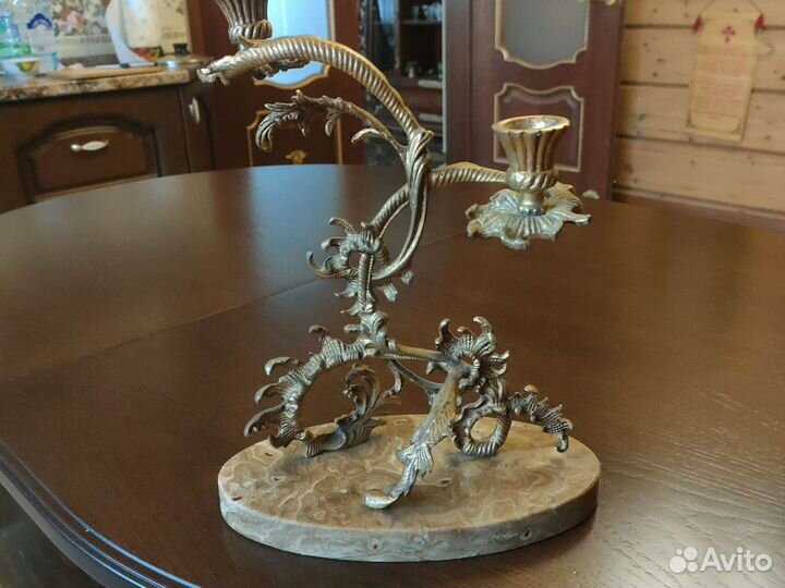 Старинный подсвечник