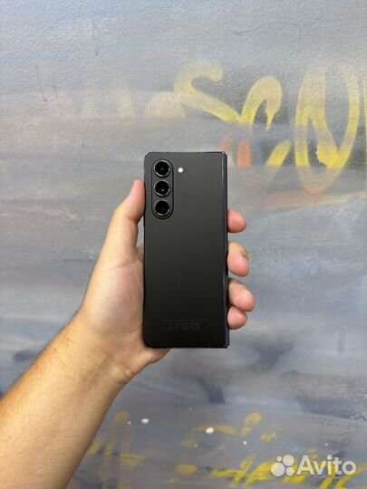 Samsung Galaxy Z Fold5, 12/256 ГБ