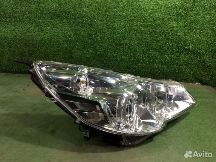 Фара ксеноновая правая Subaru Outback BR9 EJ253