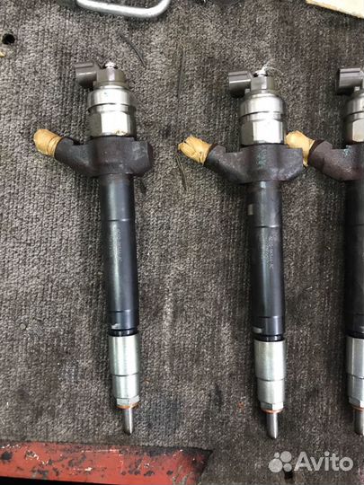 Форсунка Пежо Боксер 2.2 e-4 denso 120л.с