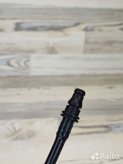 Патрубок радиатора W211