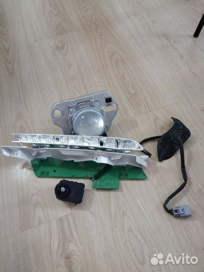 Дхо с увеличителем и автокорректором света