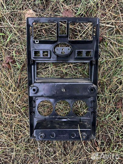 Центральная консоль LADA priora